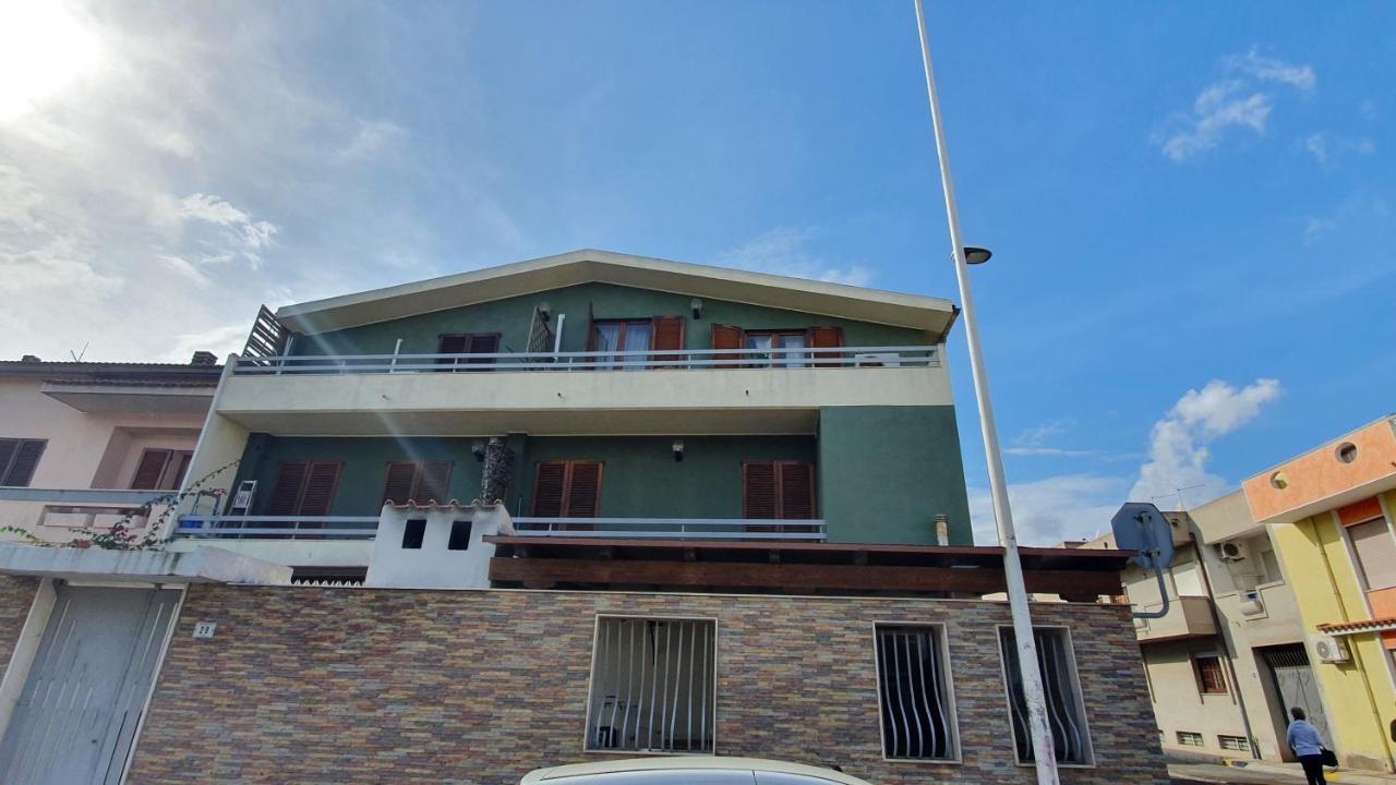 Em Holiday Apartment Quartu SantʼElena Zewnętrze zdjęcie